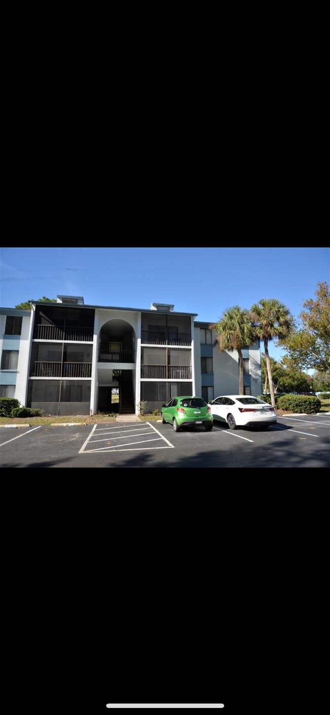 Building Photo - 8211 Sun Spring Cir