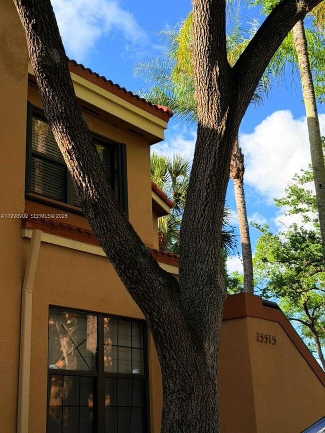 Foto del edificio - 15515 N Miami Lakeway