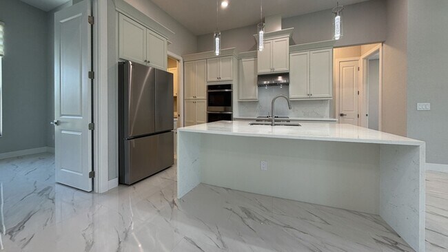 Foto del edificio - 20 Coxswain Dr