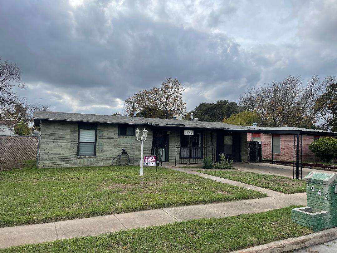 Primary Photo - 1442 Parnell Ave