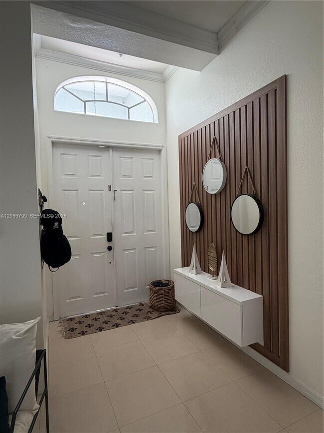 Foto del edificio - 8208 SW 166th Pl