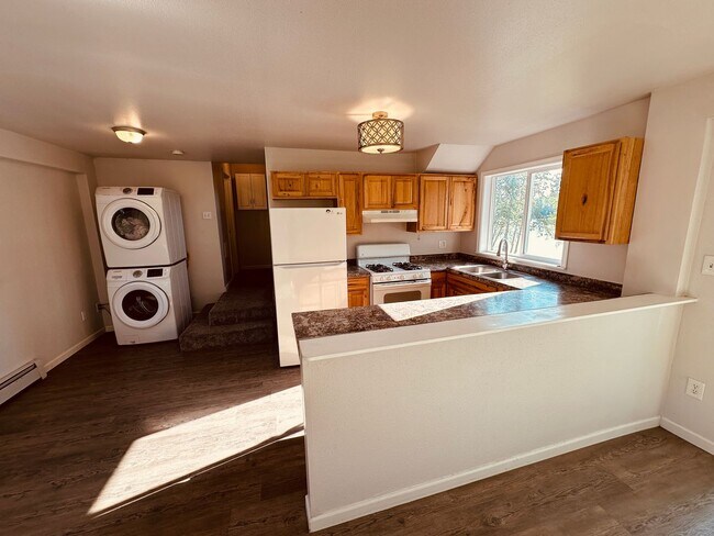 Foto del edificio - 1670 N Basie Point Cir