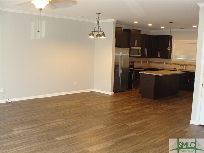 Building Photo - 115 Reese Way