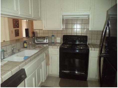 Foto del edificio - 6712 N Half Moon Dr