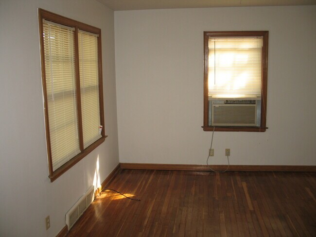 Building Photo - 2 Bedroom House For Rent-5445 Huntington Ave.