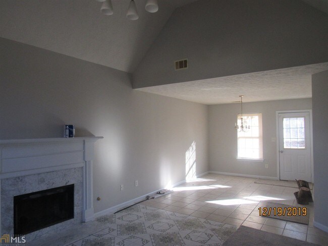 Building Photo - 2428 Old Alabama Rd