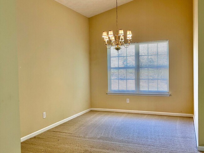 Building Photo - Powder Springs Rental
