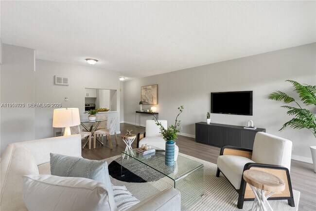 Foto del edificio - 550 NE 20th St