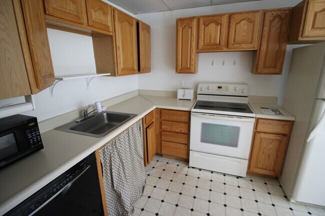 Foto del edificio - 3766 Lyle Ave