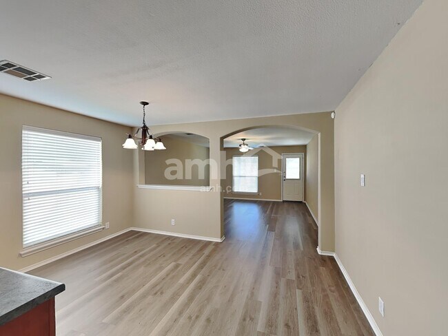 Building Photo - 109 Cowboy Trail
