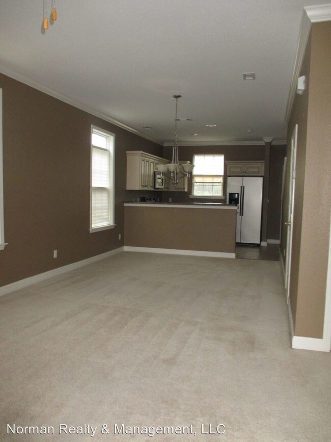 Foto del edificio - 4 br, 3.5 bath House - 120 Governors Blvd