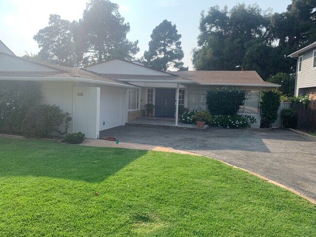 VIEW FROM FRONT YARD - 725 Alma Real Dr