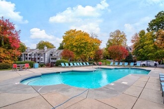 Building Photo - Highland Oaks