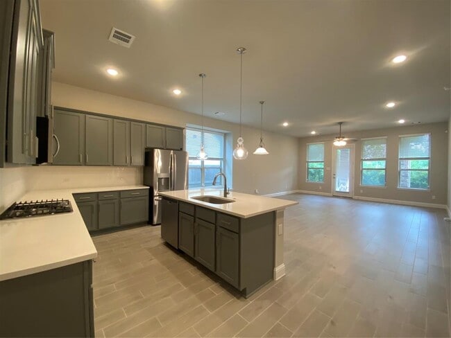 Building Photo - 9884 Preserve Wy