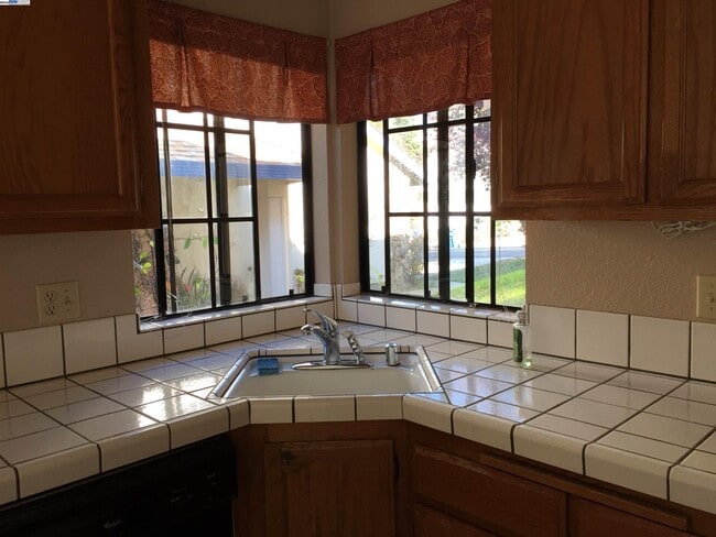 Foto del edificio - 21164 Timco Way