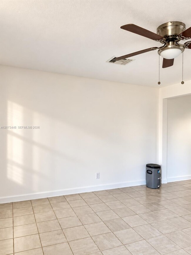 Building Photo - 2274 SW 44th St