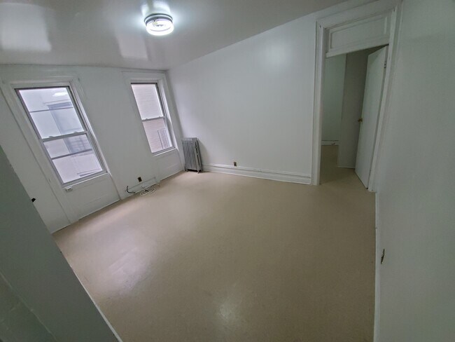 Foto del edificio - 2355 Southern Blvd