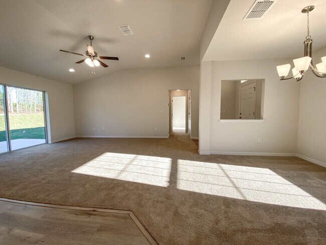 Building Photo - 13377 SW 86th Ave (Timberwalk)