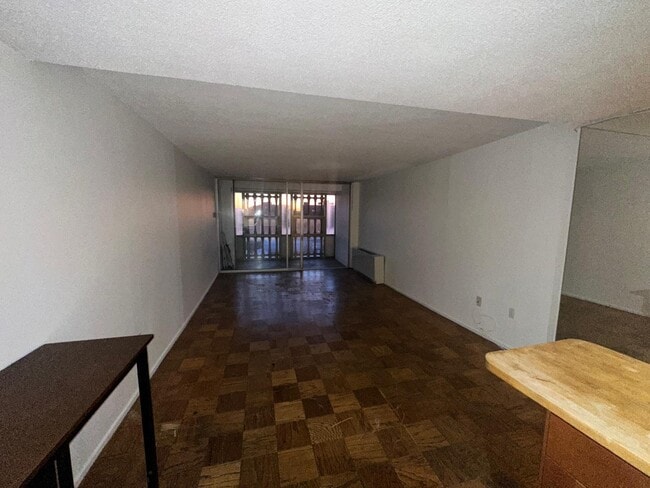 Building Photo - 1301 Delaware Ave SW