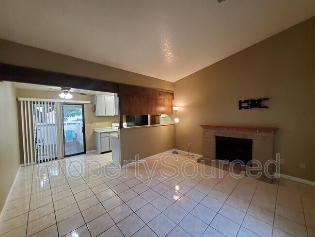 Building Photo - 700 McCoy Ct
