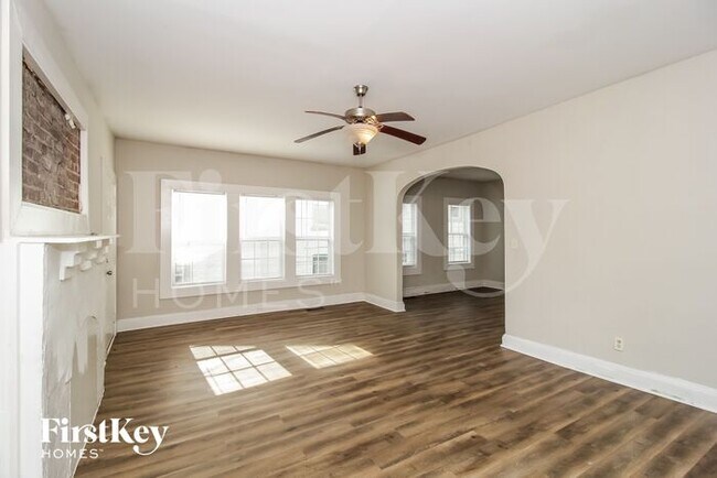 Foto del edificio - 1387 Beecher St SW