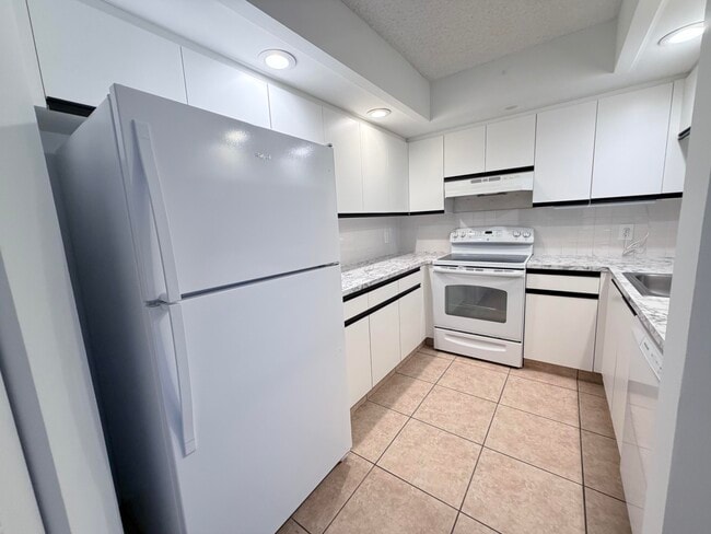 Foto del edificio - 1300 SW 125th Ave
