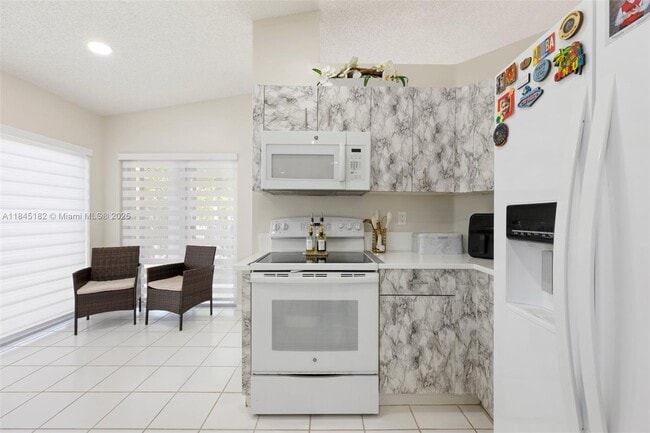Building Photo - 12340 SW 144th Ter