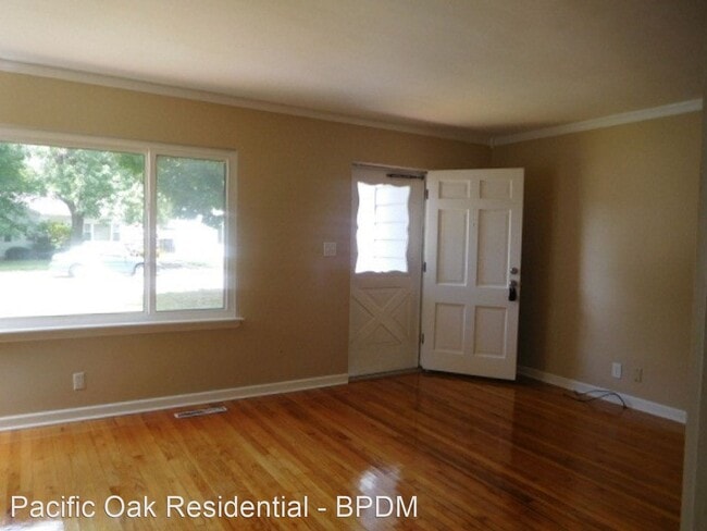 Building Photo - 3 br, 1 bath House - 1312 S Ruston Ave