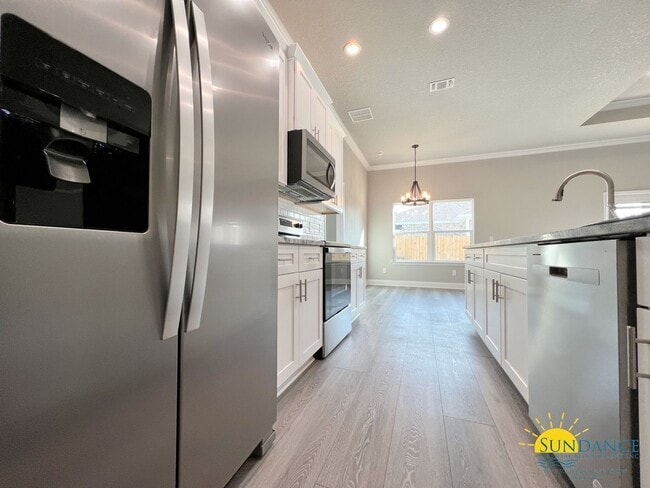 Foto del edificio - Spacious 4 Bedroom Home in Mary Esther!