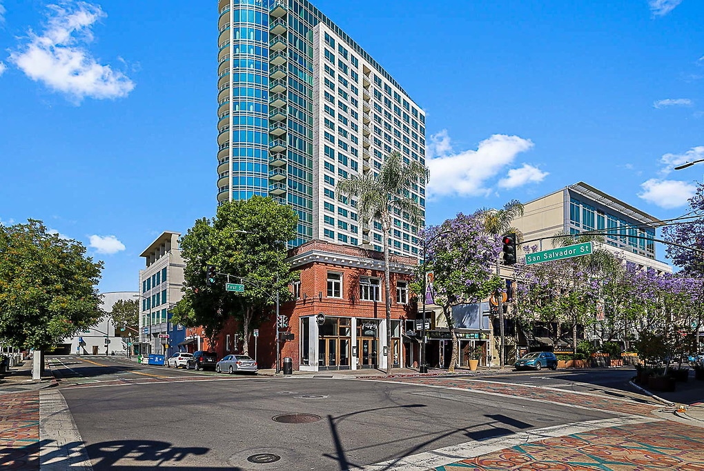 Primary Photo - 360 Residences