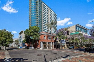 360 Residences