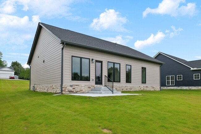 Foto del edificio - 815 Oconnor St