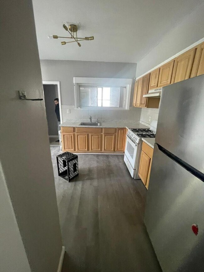 Foto del edificio - 903 Drake Ave