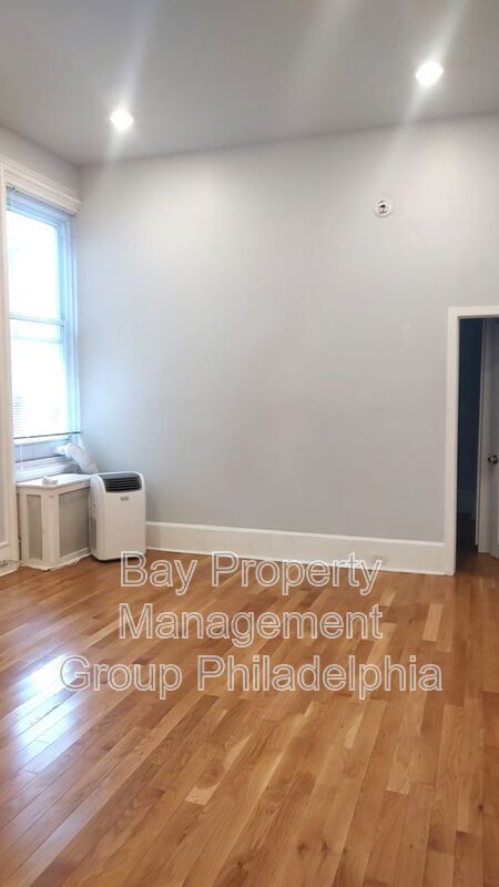 Foto del edificio - 1028 Spruce St