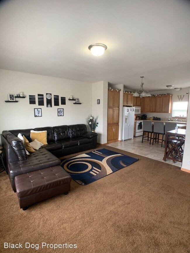 Building Photo - 3 br, 2.5 bath House - 3730 Saddle Horn Trail