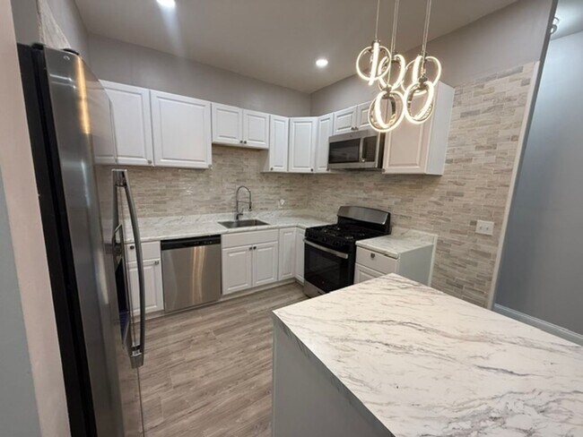 Foto del edificio - 5033 Walnut St