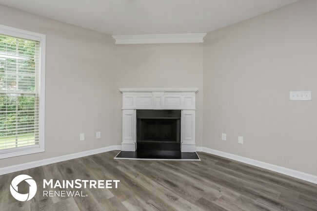 Building Photo - 2560 Brittany Park Ln