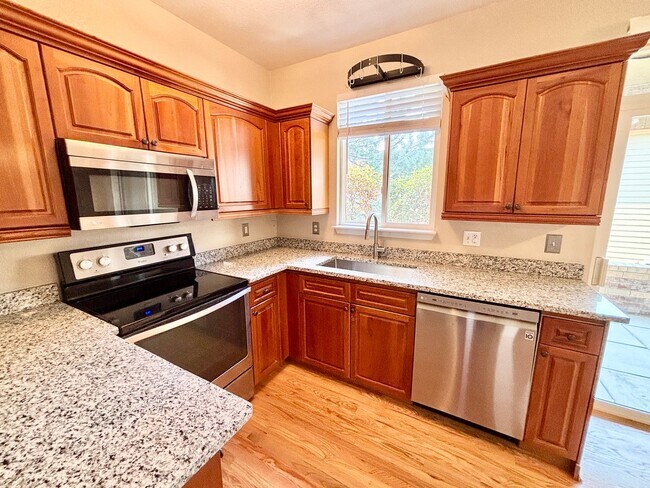 Building Photo - 6458 Silver Mesa Dr