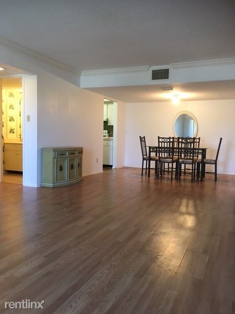 Building Photo - 6124 43rd St W