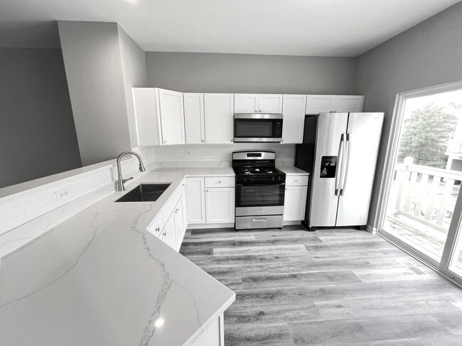 Building Photo - 1542 Shelby court
