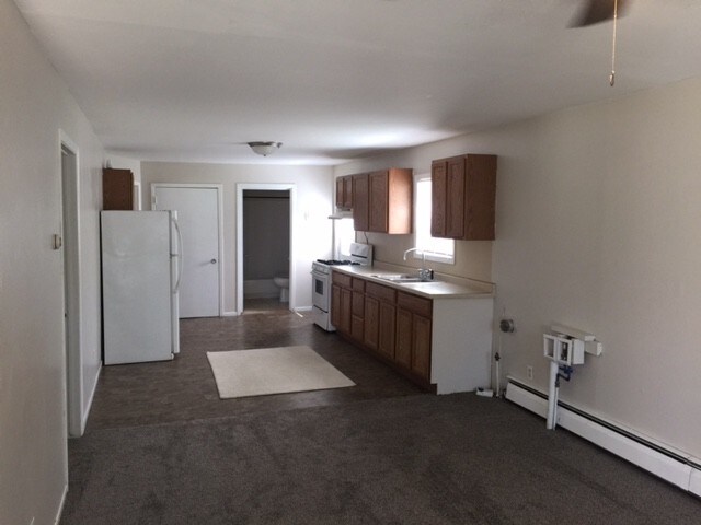 Foto del edificio - 4450 Windsor Rd