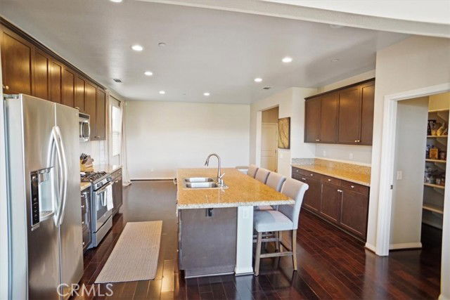 Foto del edificio - 19845 Via Kalban