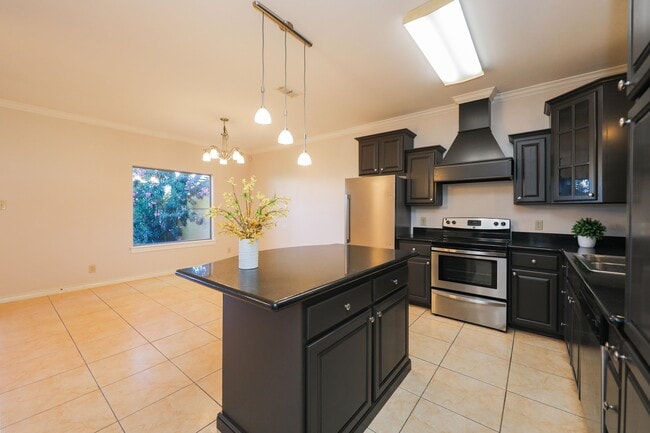 Foto del edificio - 707 St James Dr