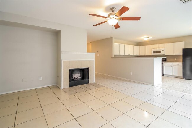 Foto del edificio - 21119 Bridgemeadows Ln