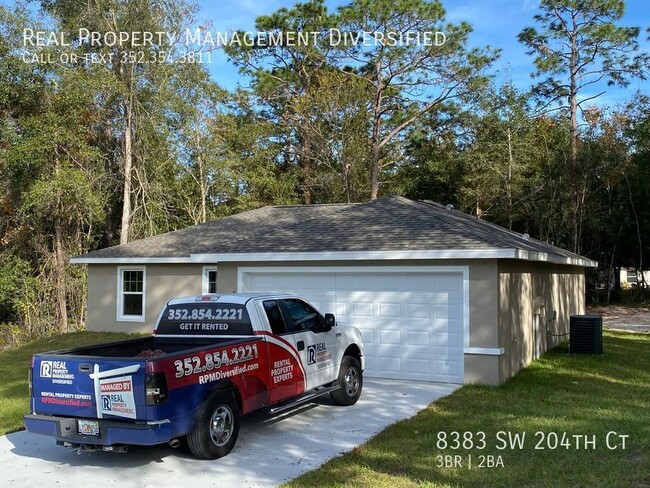 Foto del edificio - 8383 SW 204th Ct