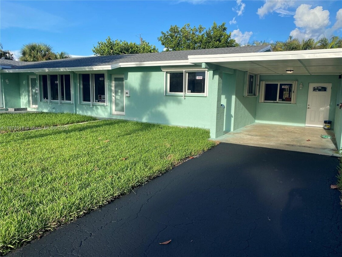 Foto principal - 284 SE 6th Ave