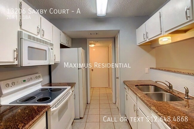Building Photo - 13206 Saxby Ct