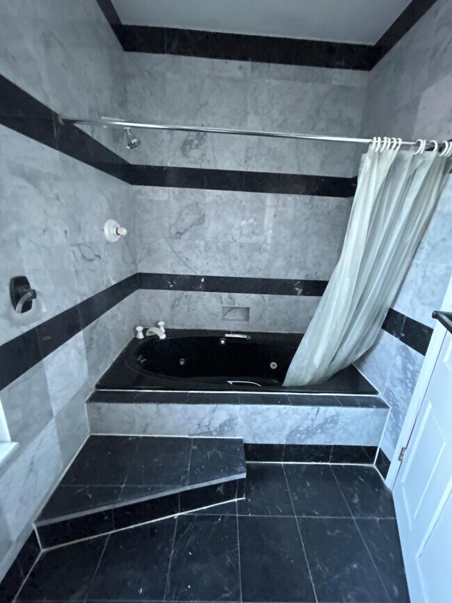 Foto del edificio - 814 N 2nd St