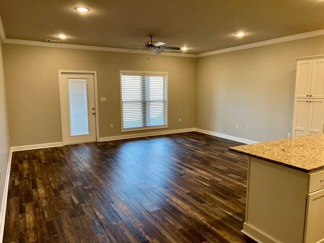 Building Photo - FOR RENT - 3 Bedroom, 2 Bath Brookland Sch...