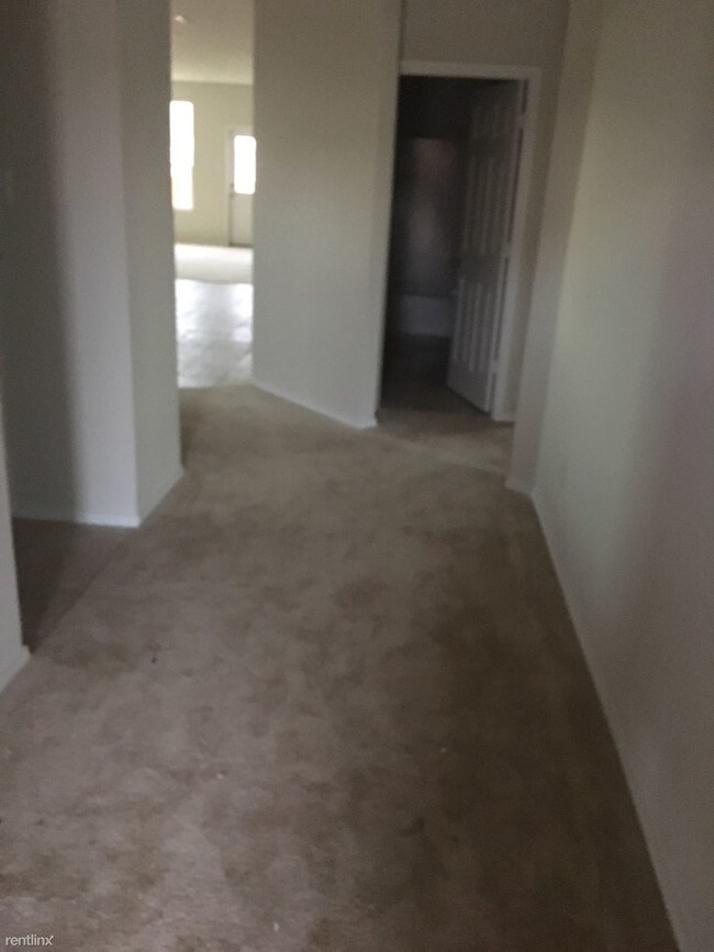 Building Photo - 2229 Bernese Ln